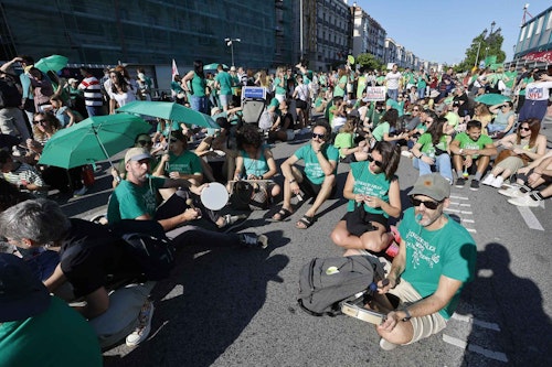 Así le hemos contado el minuto a minuto de la segunda jornada de huelga de los docentes