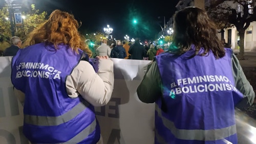 Fin de la protesta con el manifiesto: «¡Basta ya de violencia en internet y las redes!»