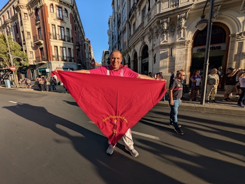 Así te hemos contado el desfile de peñas y el pregón de las fiestas de Valladolid