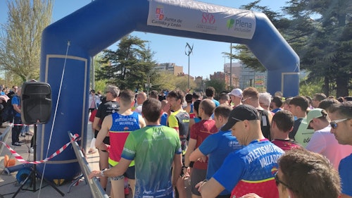 22.000 personas disfrutan de la fiesta en la campa de Villalar