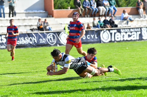 El Recoletas desaprovecha la última bola y cae por la mínima en Puente Genil