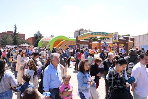 22.000 personas disfrutan de la fiesta en la campa de Villalar