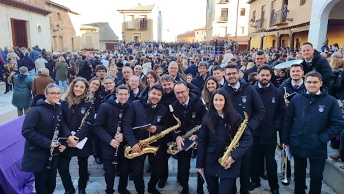 Las iglesias de Valladolid resguardan el Viernes Santo de la lluvia