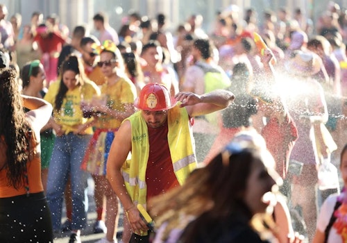 Así te hemos contado el desfile de peñas y el pregón de las fiestas de Valladolid