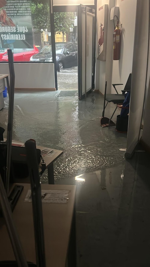 Así te hemos contado la espectacular tormenta que ha anegado Valladolid