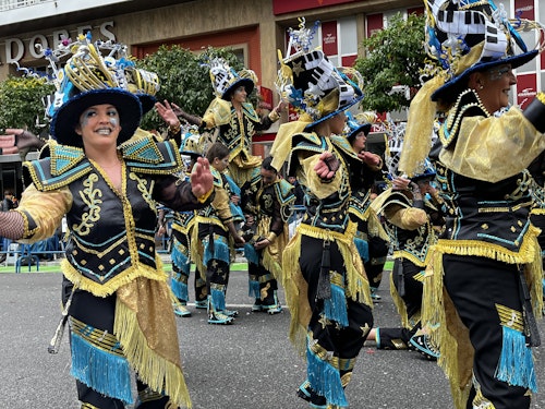 Sigue el gran desfile de Comparsas del Carnaval de Badajoz 2025