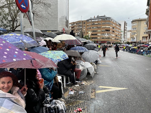 Sigue el gran desfile de Comparsas del Carnaval de Badajoz 2025