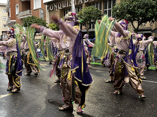 Sigue el gran desfile de Comparsas del Carnaval de Badajoz 2025