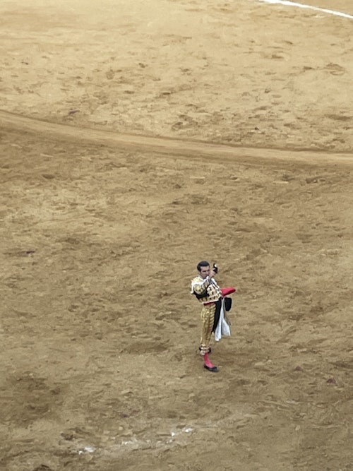 Así hemos narrado el mano a mano entre Talavante y Emilio de Justo en Cáceres