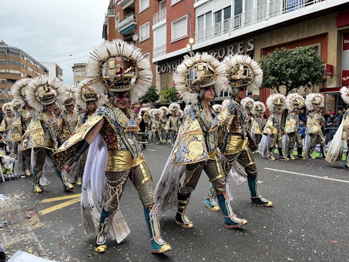 Sigue el gran desfile de Comparsas del Carnaval de Badajoz 2025
