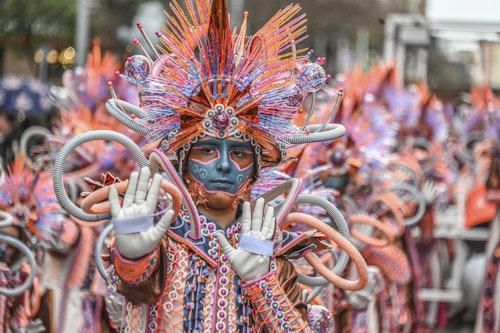 Así hemos contado el desfile infantil de comparsas del Carnaval de Badajoz