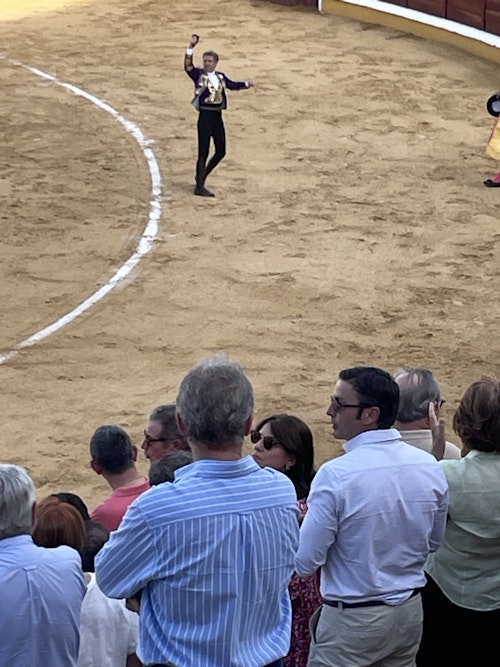 Así hemos narrado la corrida de toros mixta con Mendoza, De Justo y Marín