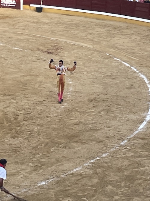 Así hemos narrado la corrida de toros mixta con Mendoza, De Justo y Marín