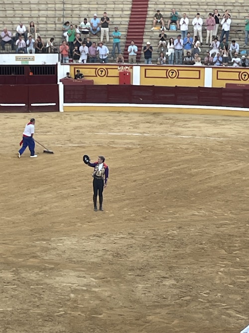 Así hemos narrado la corrida de toros mixta con Mendoza, De Justo y Marín