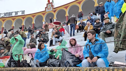 Así hemos narrado en directo el primer festejo de la feria de Olivenza
