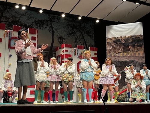 Así narramos la última noche de preliminares de las murgas del Carnaval de Badajoz 2025