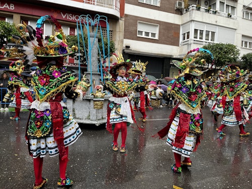 Sigue el gran desfile de Comparsas del Carnaval de Badajoz 2025