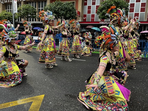 Sigue el gran desfile de Comparsas del Carnaval de Badajoz 2025