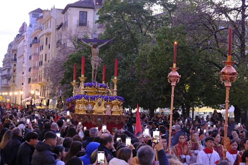 Así hemos vivido la tarde del Miércoles Santo en Granada