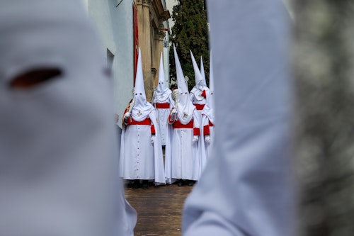 Así hemos contado el Jueves Santo en Granada