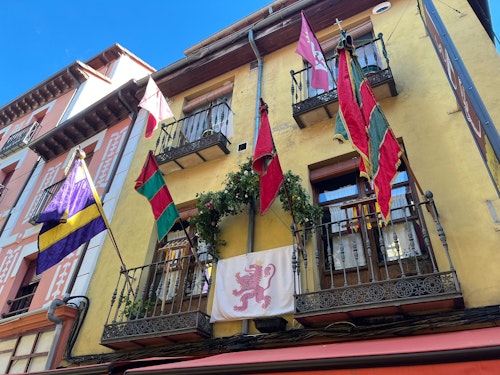 Así vivimos en directo el Heraldo mensajero y la liberación de las Cien Doncellas