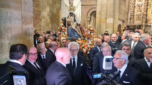 Así te contamos la procesión de la Dolorosa en León