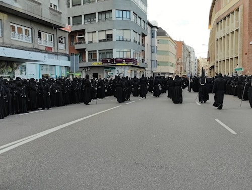 Las procesiones del Martes Santo y el Acto del Perdón en León