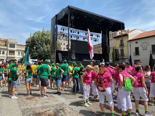 Así te hemos contado el arranque de las fiestas de San Juan y San Pedro en León