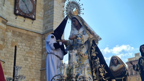¡Cristo ha resucitado!