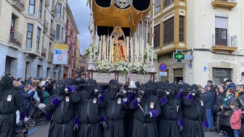 Así vivimos y te contamos toda la jornada del Viernes Santo
