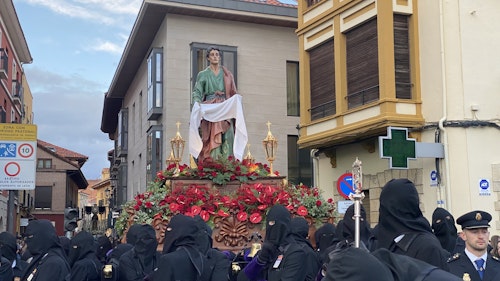 Así vivimos y te contamos toda la jornada del Viernes Santo