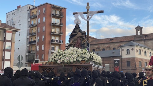 Así vivimos y te contamos toda la jornada del Viernes Santo