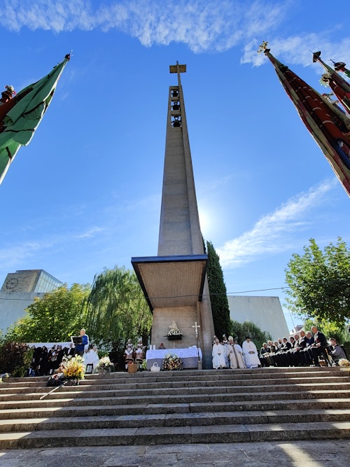 Sigue en directo la romería de carros y pendones de San Froilán a La Virgen del Camino