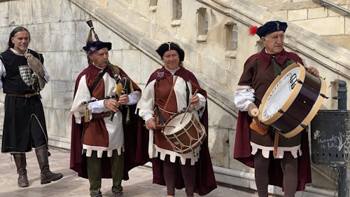 Así te hemos contado en directo una jornada de San Froilán marcada por la lluvia