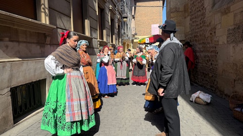 Así te hemos contado el recorrido de pendones, carros engalanados y las Cantaderas en León