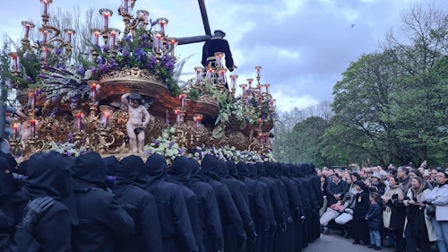 El Rosario de Pasión, suspendida, la Pasión recortada y las Llagas, a la espera