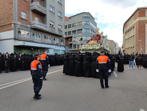 Las procesiones del Martes Santo y el Acto del Perdón en León