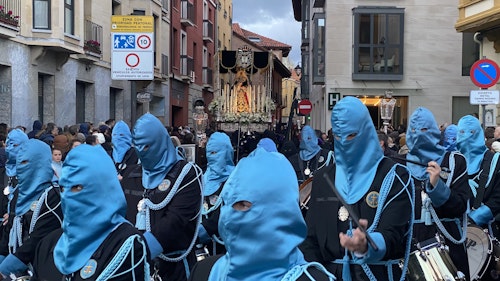 Así vivimos y te contamos toda la jornada del Viernes Santo