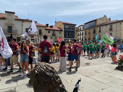 Así te hemos contado el arranque de las fiestas de San Juan y San Pedro en León