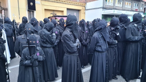 El Rosario de Pasión, suspendida, la Pasión recortada y las Llagas, a la espera