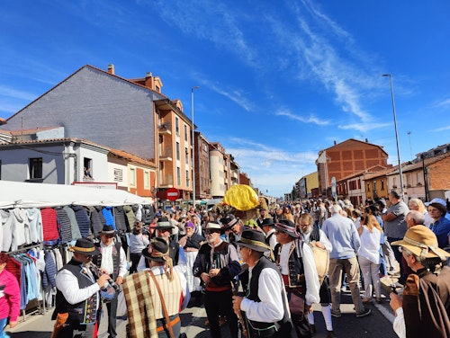 Sigue en directo la romería de carros y pendones de San Froilán a La Virgen del Camino