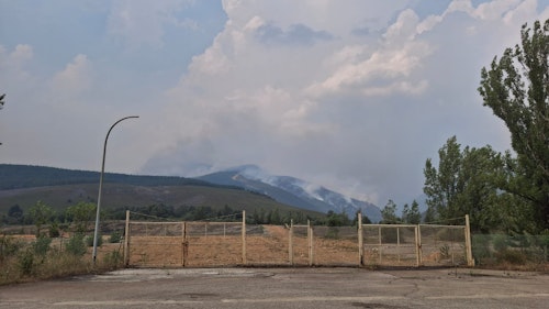 Nuevas evacuaciones por los incendios forestales en Castrocalbón y Anllares sube a nivel 2