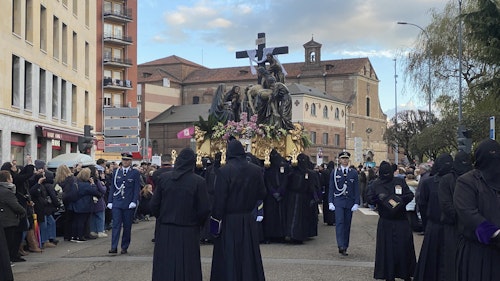 Así vivimos y te contamos toda la jornada del Viernes Santo