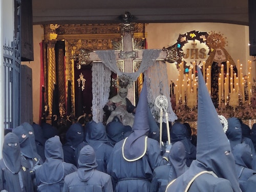 Las procesiones del Martes Santo y el Acto del Perdón en León