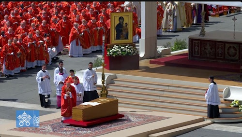 El Papa descansa en Santa María la Mayor