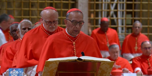 En directo: Primera fumata negra en el Vaticano, la votación termina sin consenso para elegir Papa