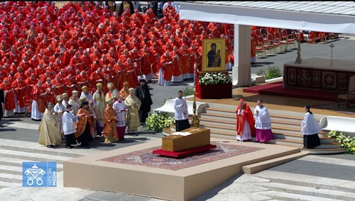 El Papa descansa en Santa María la Mayor