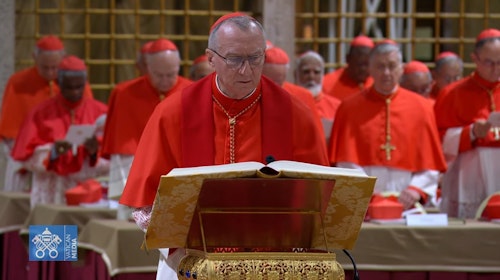 En directo: Primera fumata negra en el Vaticano, la votación termina sin consenso para elegir Papa