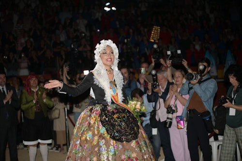 Así hemos contado la elección de la bellea del foc de Alicante 2025: Adriana Vico Melgar de Diputació-Renfe
