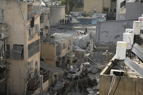 📷 En images – l'Iran frappe Tel-Aviv et Haïfa, au moins 8 morts
